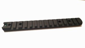Tikka 10 MOA steel Picatinny rail with integrated bubble level